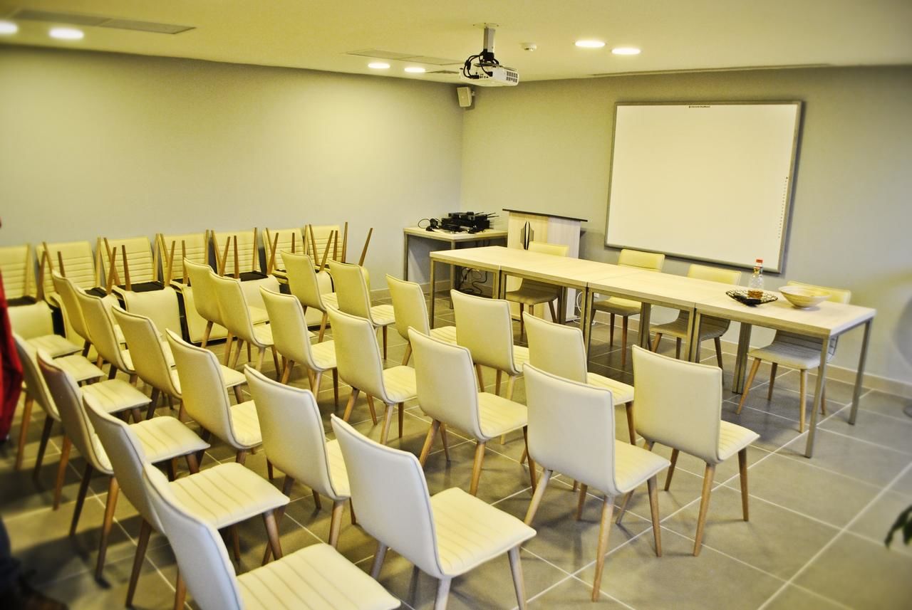 Гостевой дом Pensiunea Panorama Business Inn Клуж-Напока-41