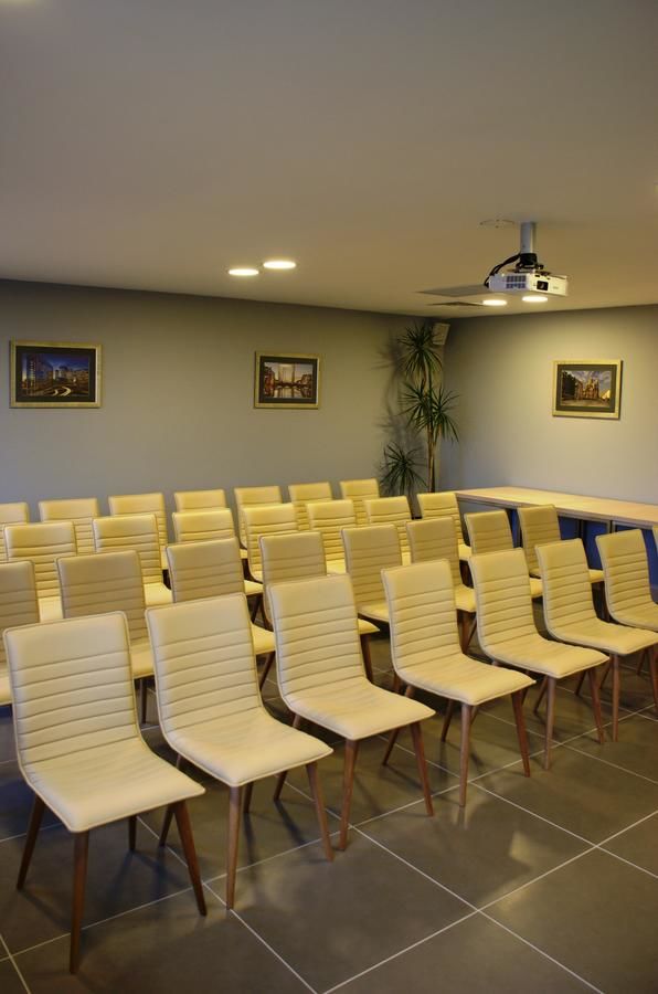 Гостевой дом Pensiunea Panorama Business Inn Клуж-Напока-44